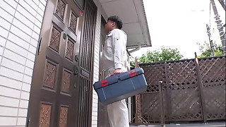 https://bit.ly/3qFK6ON　ね～っとりじ～っとり揉まれ続け欲情する敏感天然おっぱい娘！男の視線を釘付けにする「柔乳」「張り乳」「爆乳」とにかく巨乳づくし！油断だらけの背後から…徹底的に揉み続ける！【パート1】
