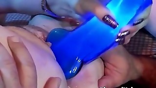 Molten cockslut gets all her slots packed up
