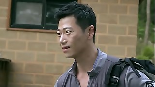 Tình Tay Ba Của 2 Chị Em